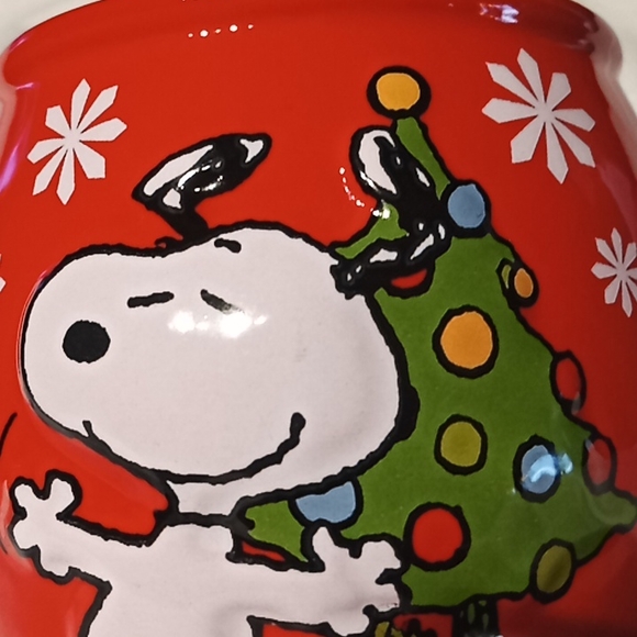 Snoopy Christmas Mug. Embossed. 2014. Red Hot. Excellent Condition. Collectible. - Picture 3 of 11